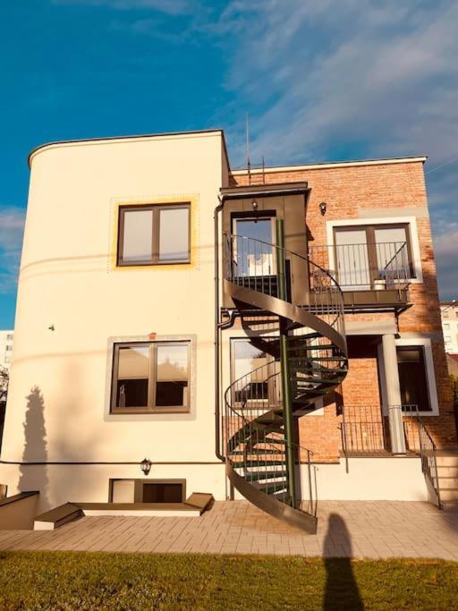 Dvojizbovy Apartman V Blizskom Centre Bardejova Exterior photo
